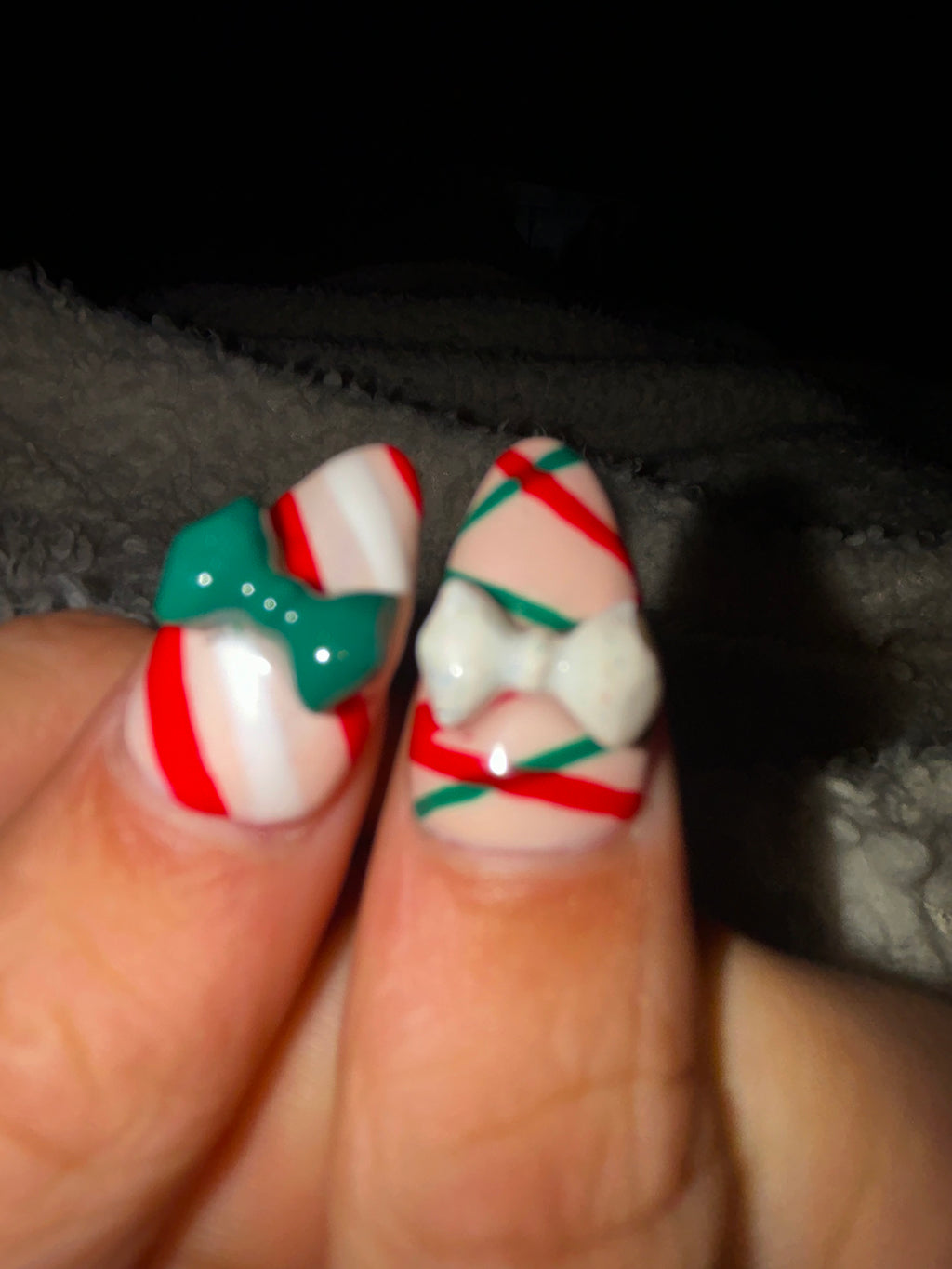 Customizable press on nail sets