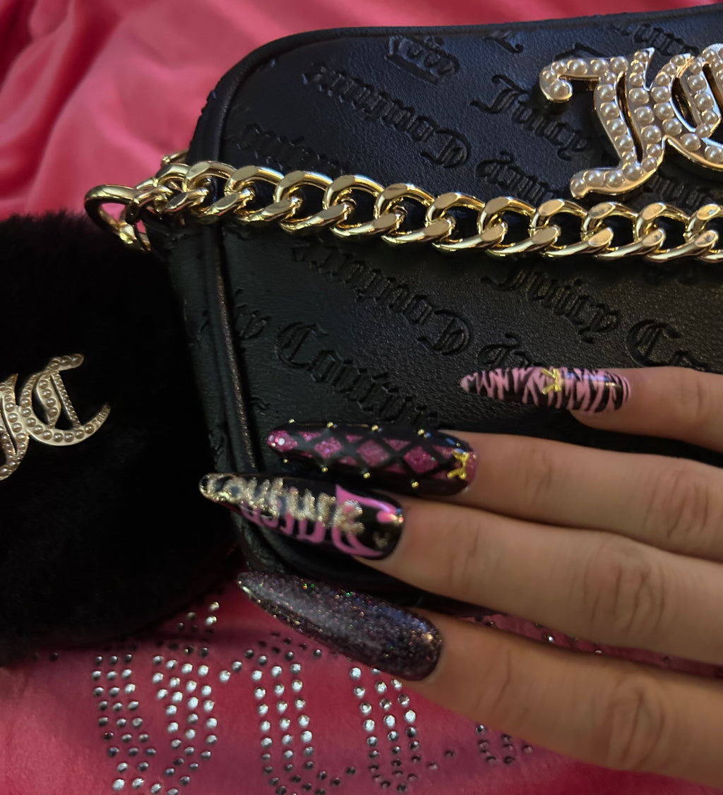 Customizable press on nail sets